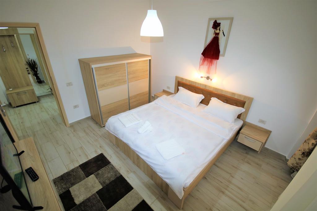 Hotel Aby Sunrise Orşova Exterior foto