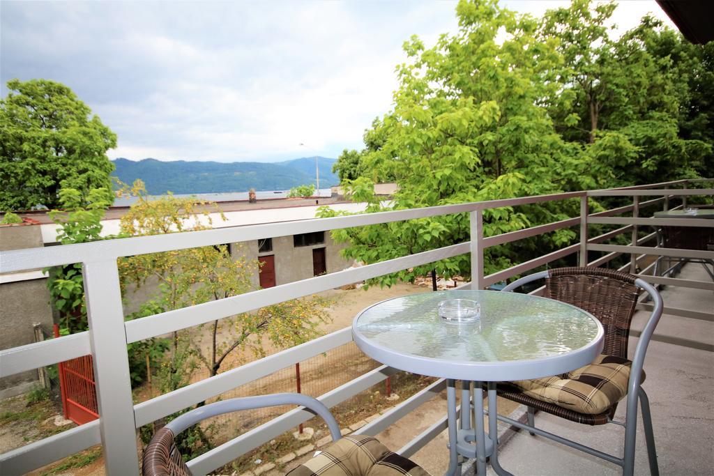 Hotel Aby Sunrise Orşova Exterior foto